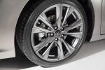 Lexus ES350 F-Sport 2018 года (NA)